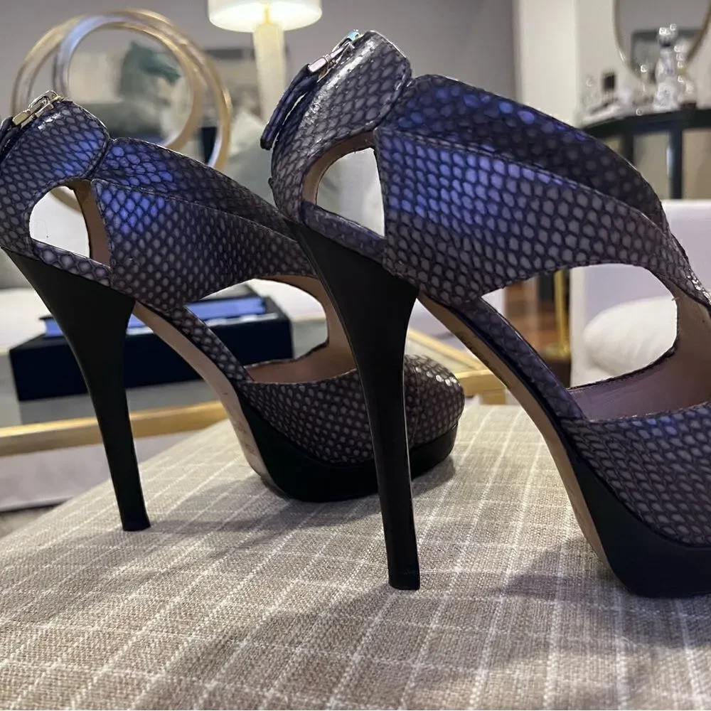 Fendi platform peep toe booties size 6.5 (37)